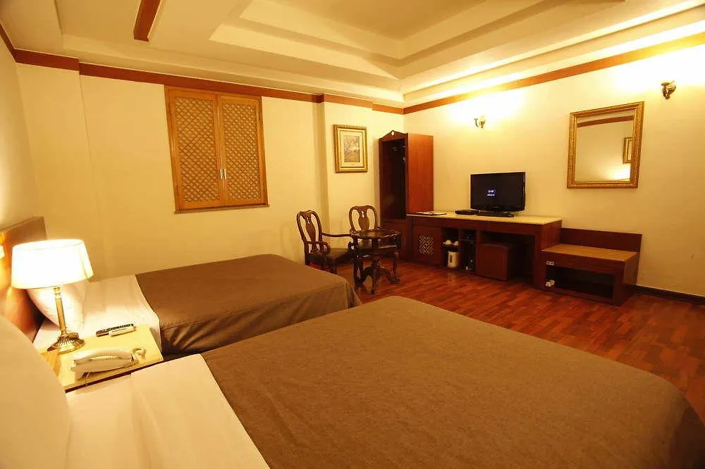 Hound Hotel Incheon Airport