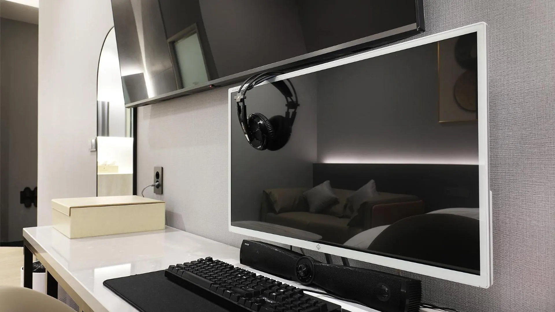 Hound Hotel Incheon Airport South Korea