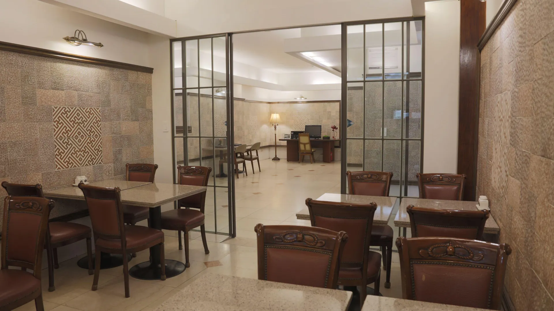 ***  Hound Hotel Incheon Airport South Korea