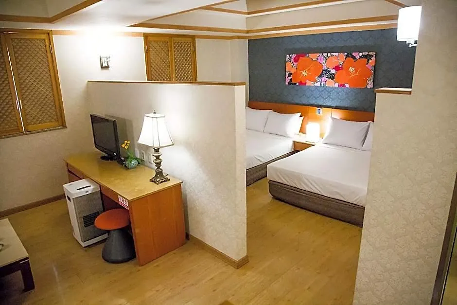 Hound Hotel Incheon Airport