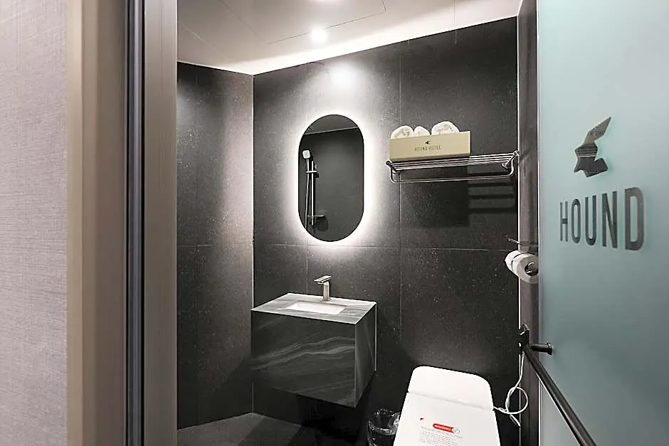 Hound Hotel Incheon Airport