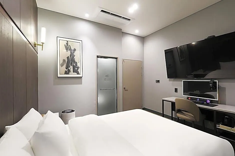 Hound Hotel Incheon Airport