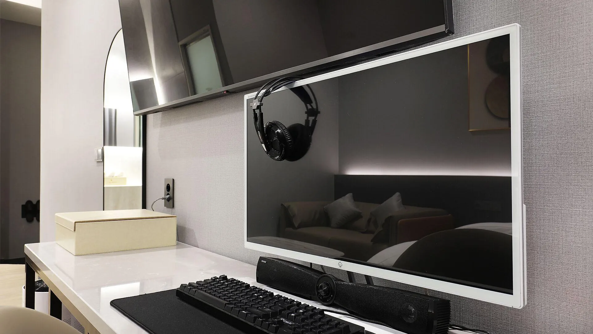 Hound Hotel Incheon Airport