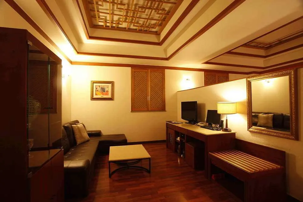 ***  Hound Hotel Incheon Airport South Korea