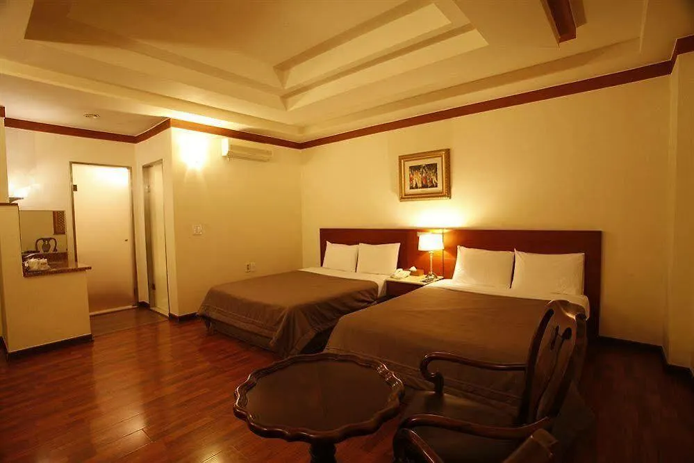 Hound Hotel Incheon Airport