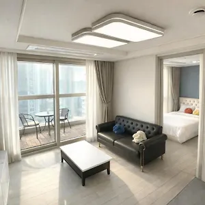 Aparthotel 노벰버스테이 인 랜드마크, Incheon