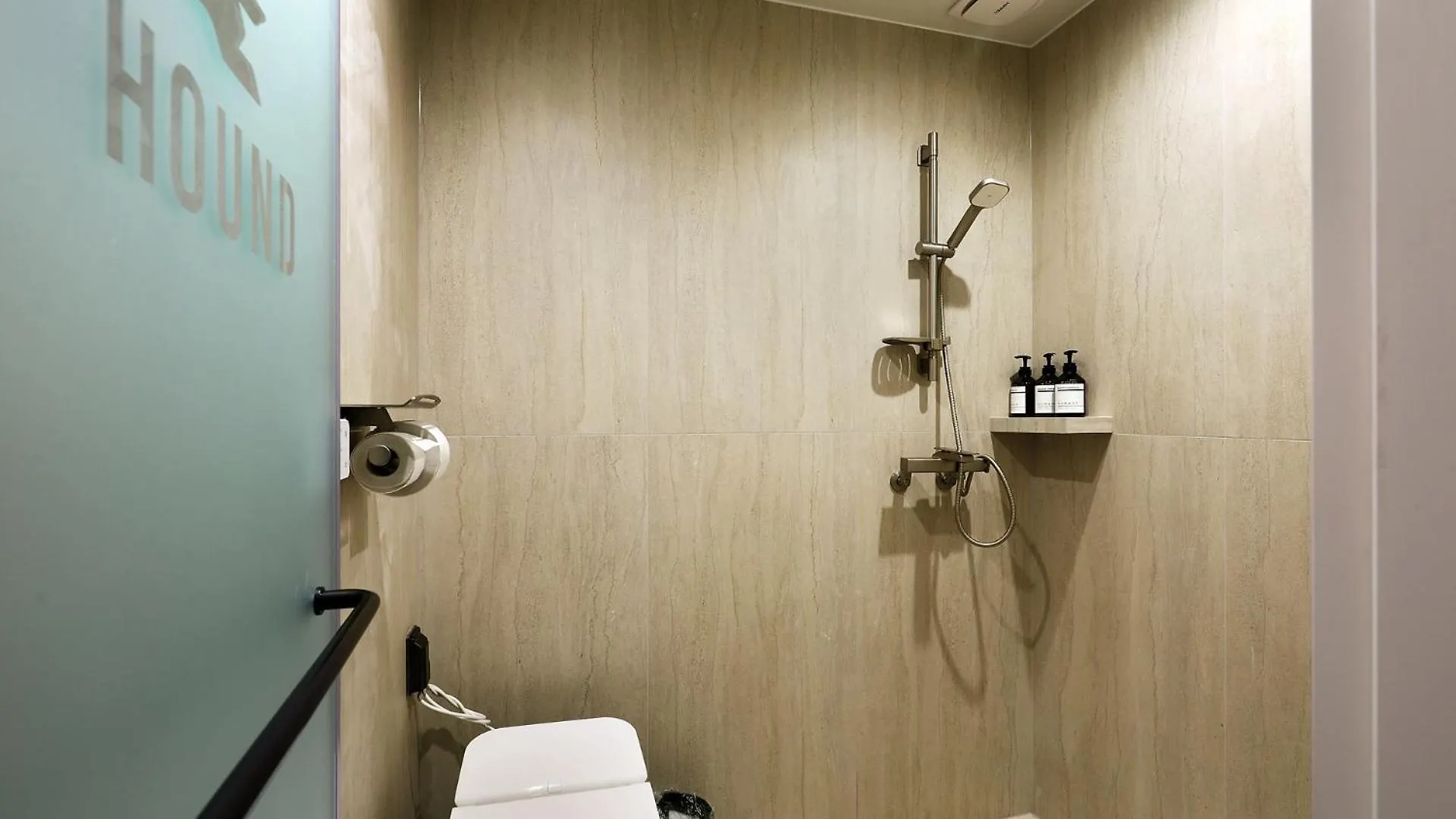 Hound Hotel Incheon Airport