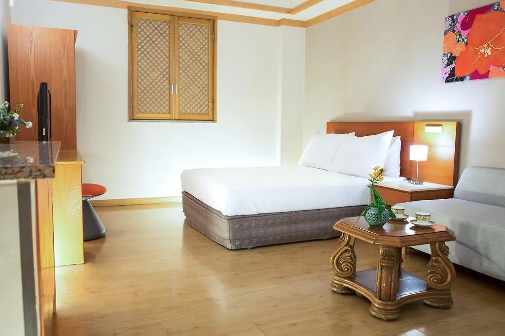 Hound Hotel Incheon Airport 3*,