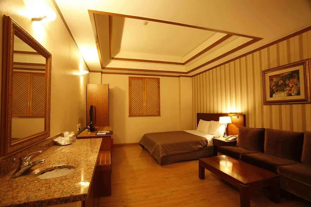 Hound Hotel Incheon Airport