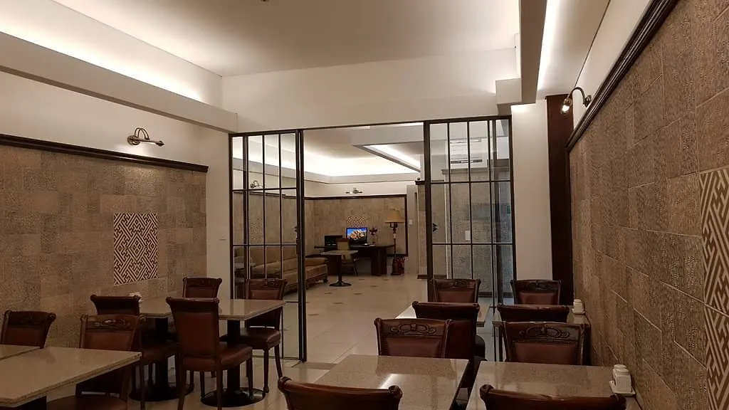 Hound Hotel Incheon Airport